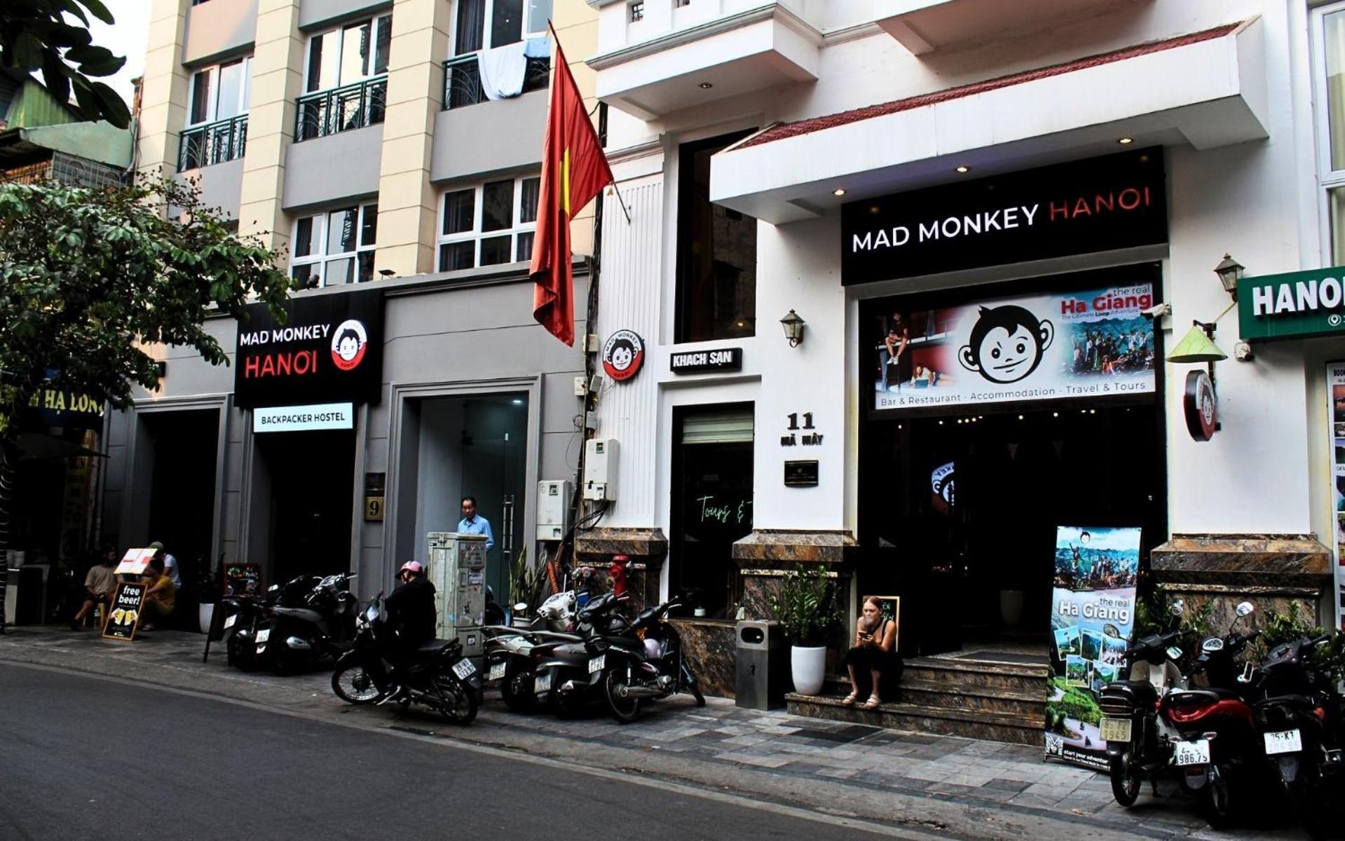 Mad Monkey Hanoi Hostel Esterno foto